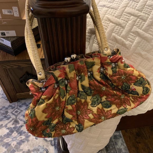 Meet your Posher, Rachel - Picture 12 of 14